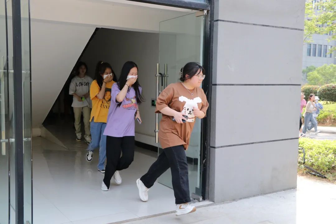 1684481079208185.jpg 640 (3).jpg