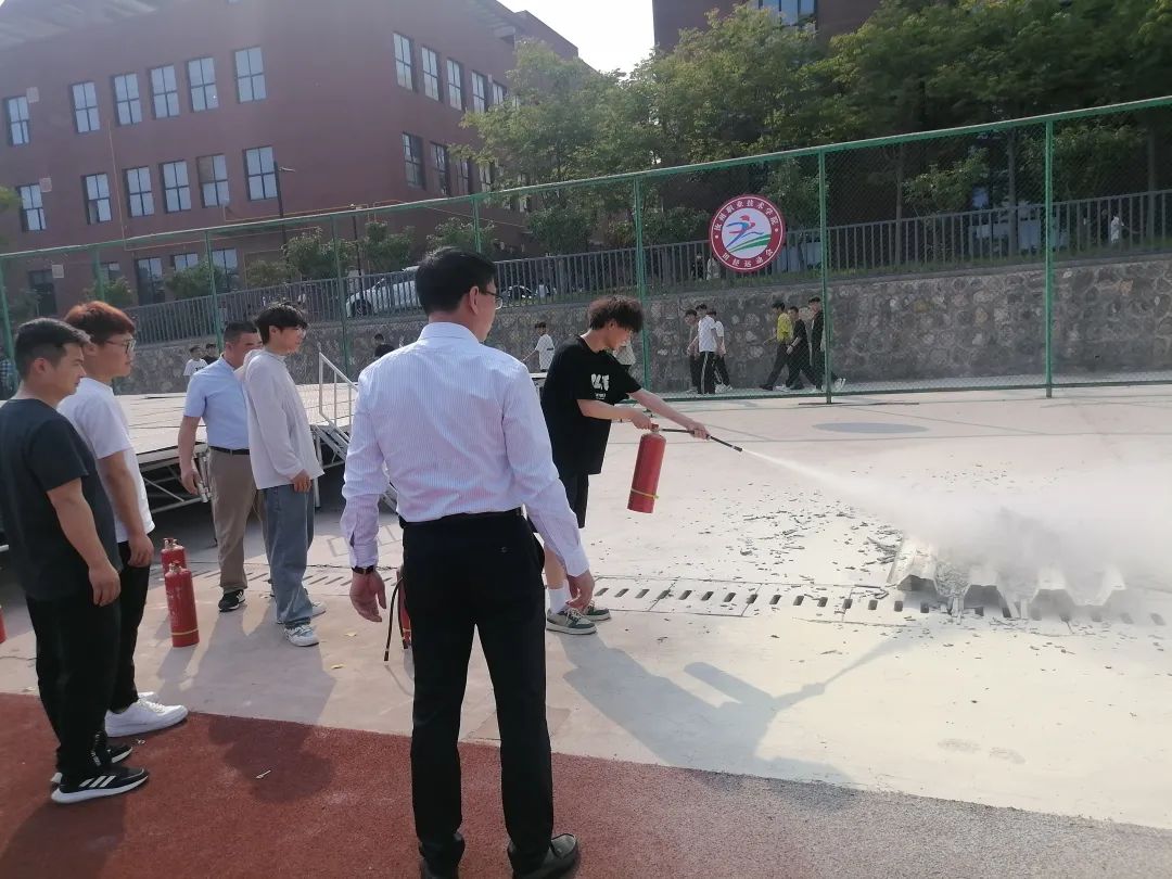 1684481174280323.jpg 640 (6).jpg