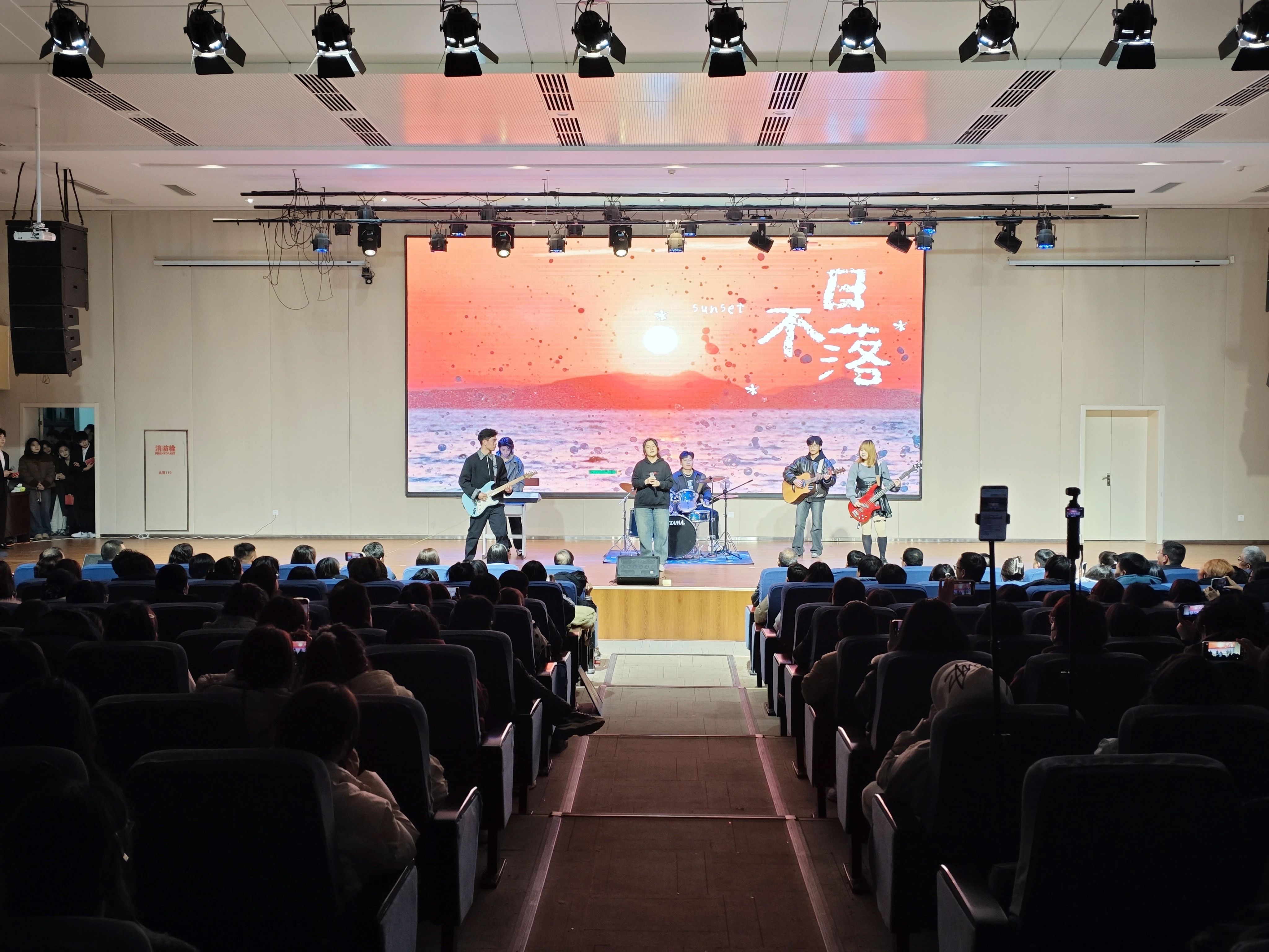 1735917511330997.jpg 1735917511330997.jpg