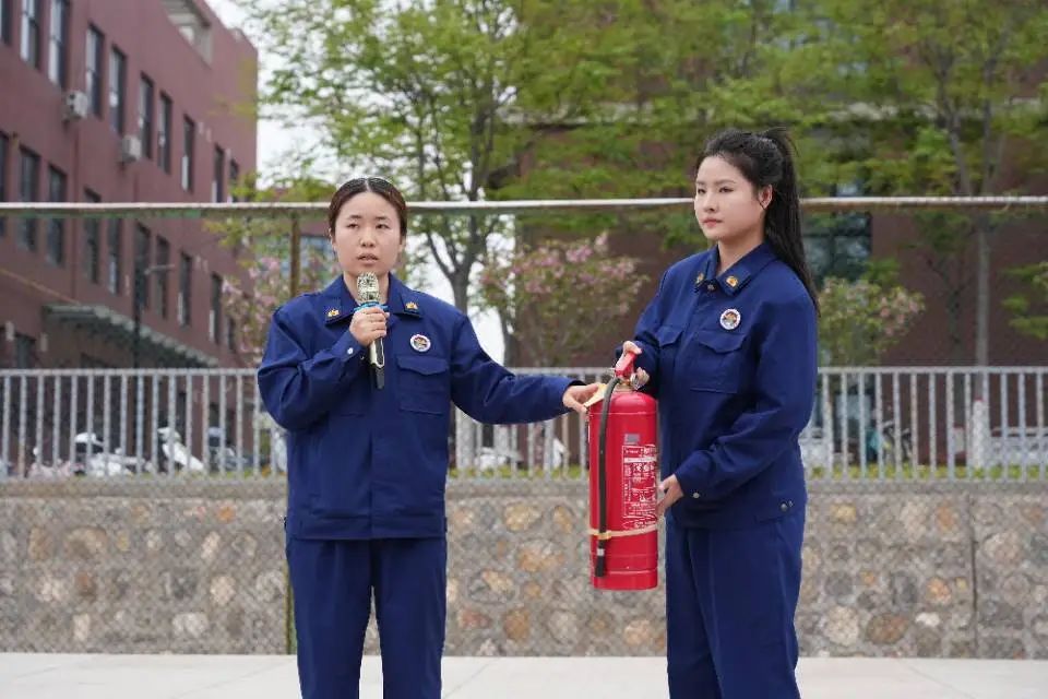 1744709403920151.jpg 1bcd230e0da5ab8c3867abf0f9a173ac.jpg